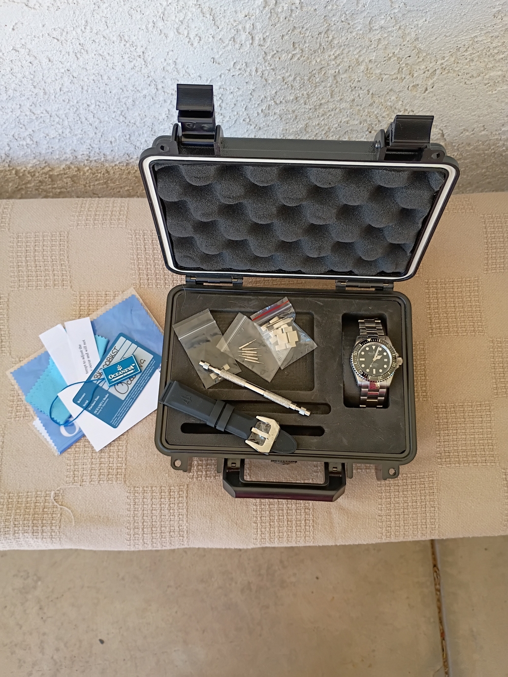 Oceaneva Deep Marine Explorer Watch, Model BK200BKST, Used, Extra Band & Tools